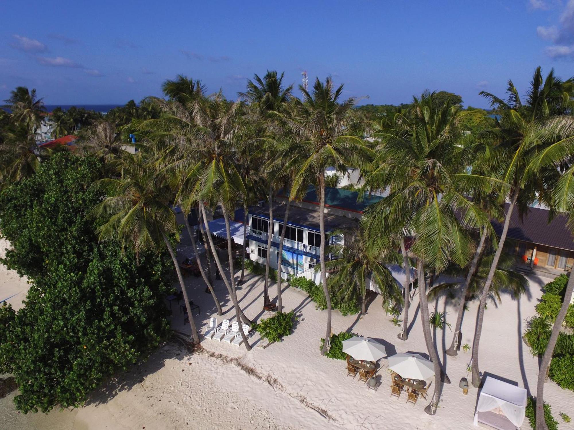 Hotel Batuta Maldives Surf View Thulusdhoo Exteriér fotografie