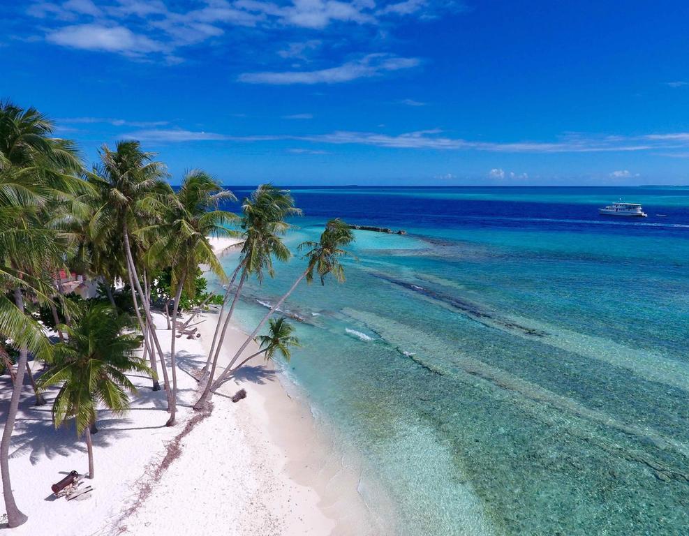Hotel Batuta Maldives Surf View Thulusdhoo Exteriér fotografie